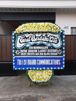 Papan Bunga Duka di Ngkaring Karing